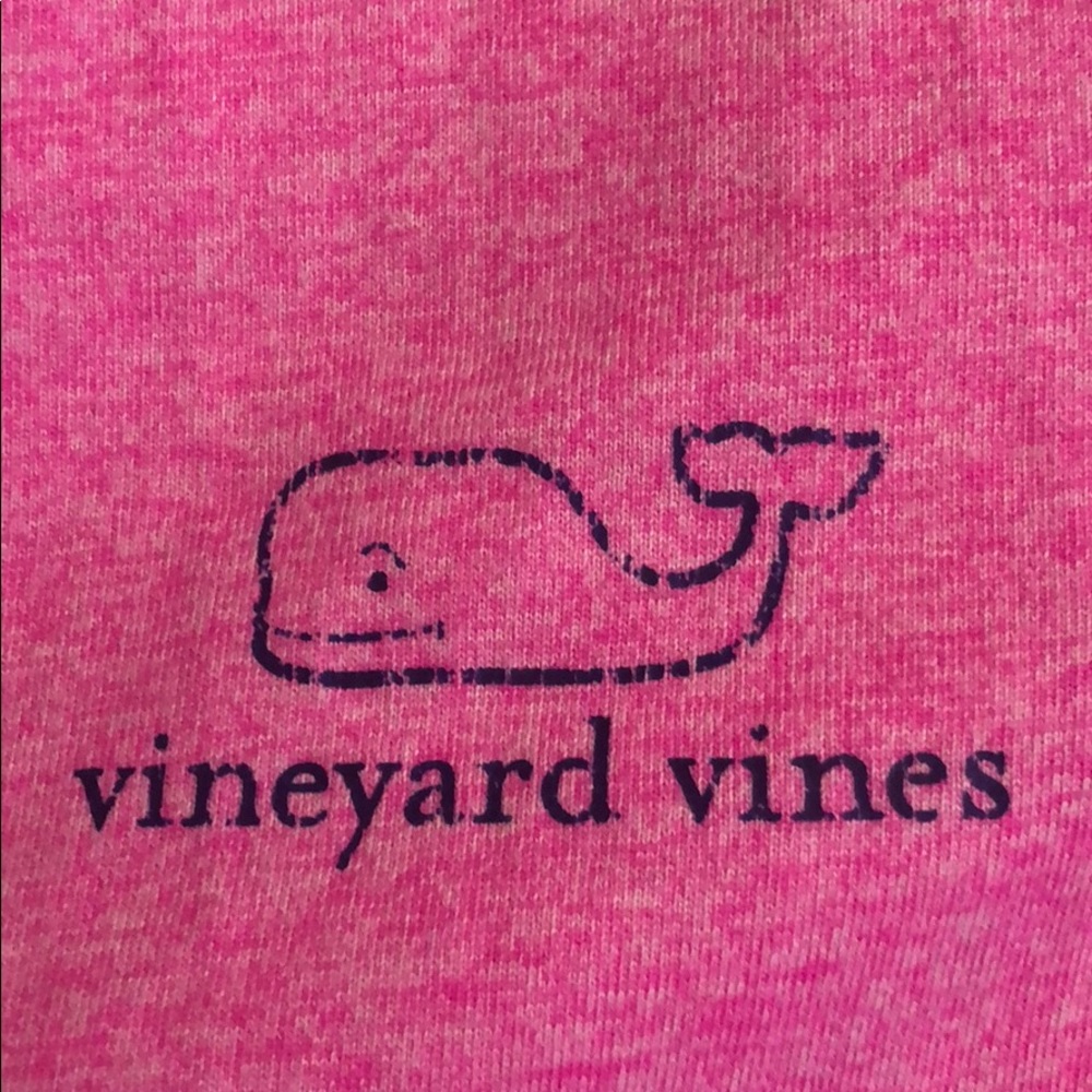 Vineyard Vines T-shirt